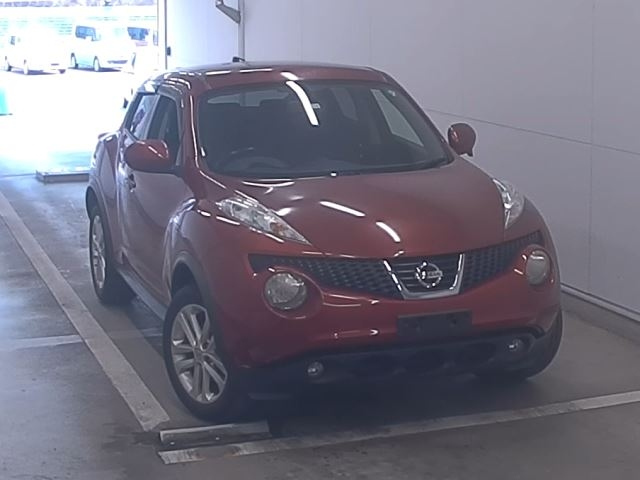 NISSAN JUKE 2012