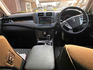 TOYOTA CROWN 2011