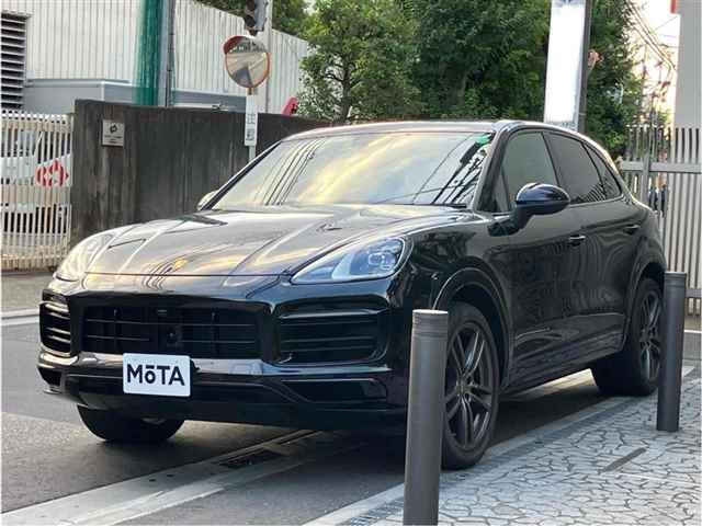PORSCHE CAYENNE 2022