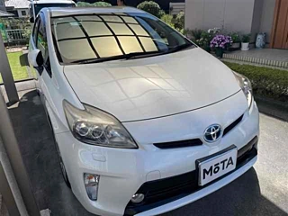 TOYOTA PRIUS 2014