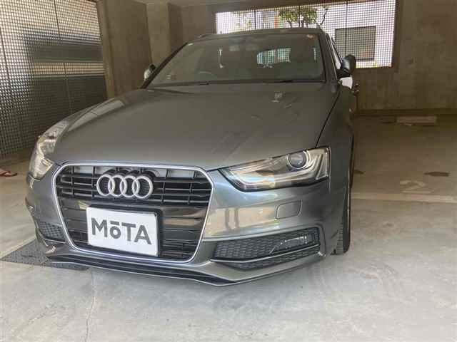 AUDI A4 2012