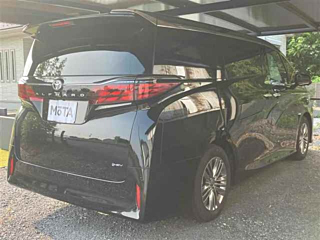 Заказать TOYOTA ALPHARD