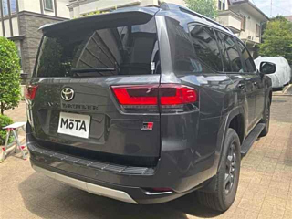 Заказать TOYOTA LAND CRUISER