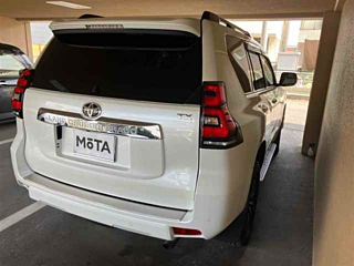 Заказать TOYOTA LAND CRUISER PRADO