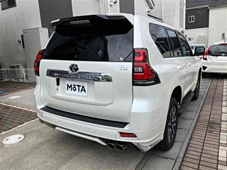 Заказать TOYOTA LAND CRUISER PRADO