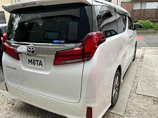 Заказать TOYOTA ALPHARD