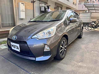 TOYOTA AQUA 2012