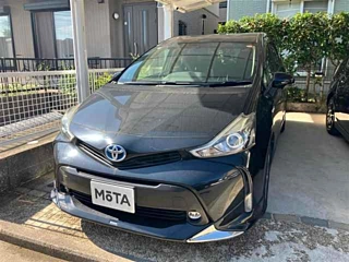 TOYOTA PRIUS ALPHA 2016