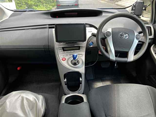 TOYOTA PRIUS 2014