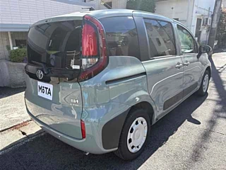 TOYOTA SIENTA 2024