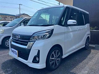 NISSAN DAYZ ROOX 2017