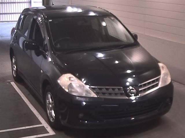 NISSAN TIIDA 2008