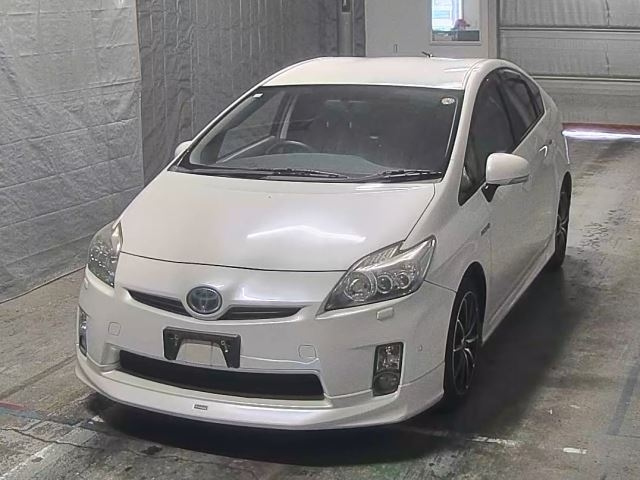 TOYOTA PRIUS 2010