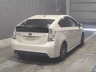 TOYOTA PRIUS 2010