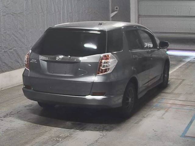 HONDA FIT SHUTTLE 2014