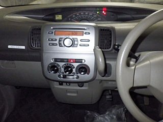 DAIHATSU TANTO 2012