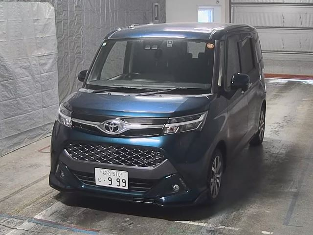 TOYOTA TANK 2019