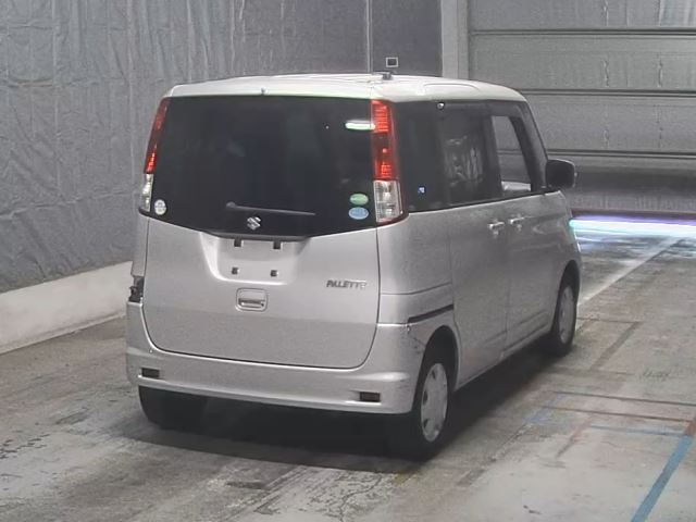 SUZUKI PALETTE 2012