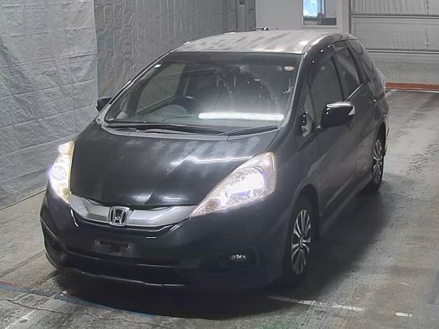HONDA FIT SHUTTLE 2014