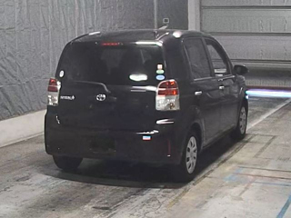 TOYOTA SPADE 2016