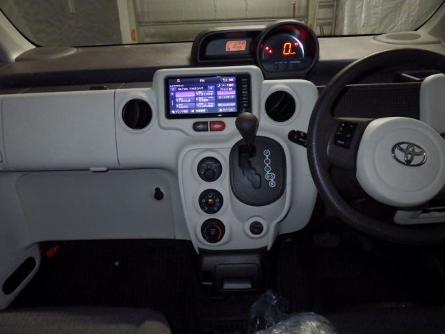TOYOTA SPADE 2016