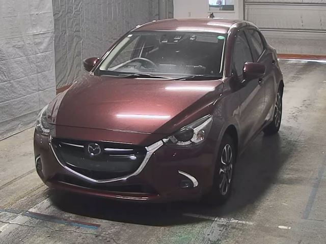MAZDA DEMIO 2016