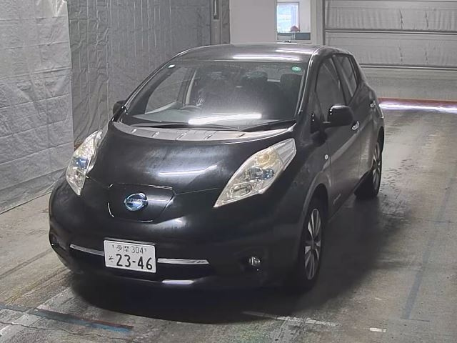 NISSAN LEAF 2014