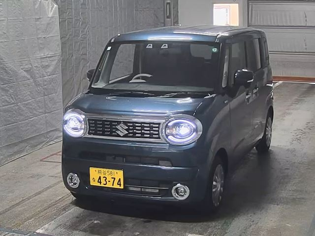 SUZUKI WAGON R SMILE 2024