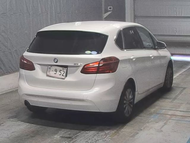 BMW 2 SERIES 2018