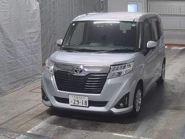 TOYOTA ROOMY 2019