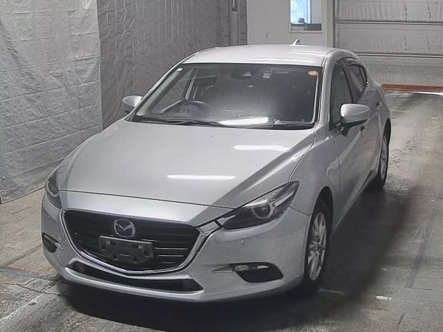 MAZDA AXELA 2017