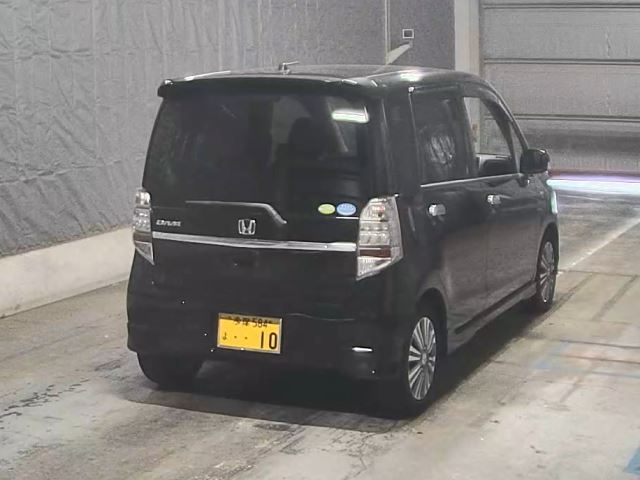 HONDA LIFE 2011