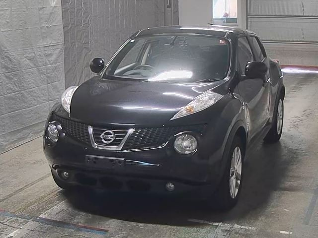 NISSAN JUKE 2010