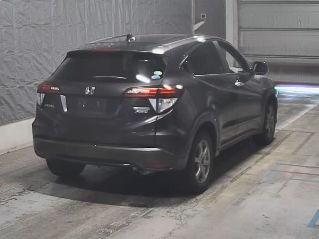 HONDA VEZEL 2015