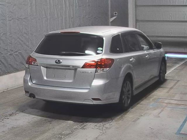 SUBARU LEGACY 2013
