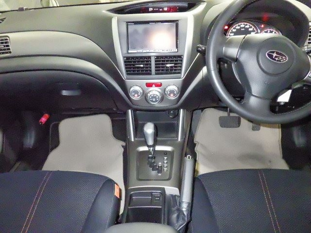 SUBARU FORESTER 2009