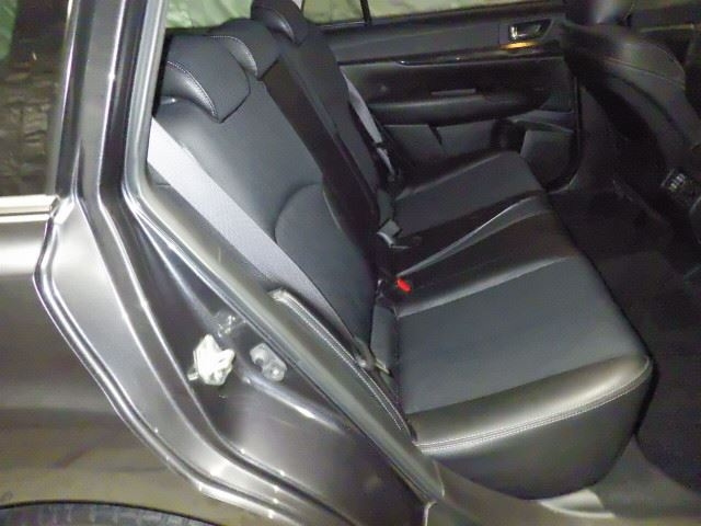 SUBARU LEGACY 2011