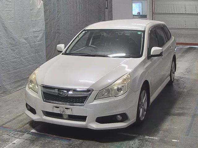 SUBARU LEGACY 2013