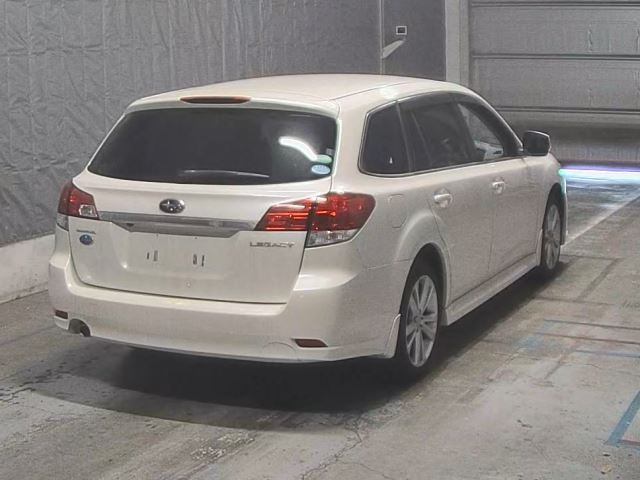 SUBARU LEGACY 2013