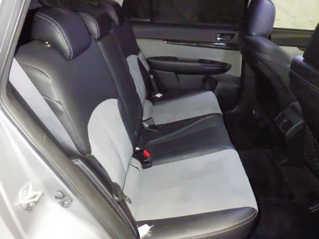 SUBARU LEGACY 2010
