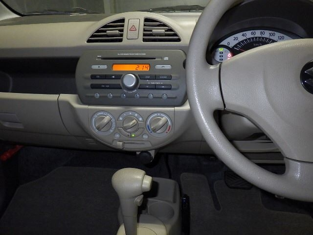 SUZUKI ALTO 2010