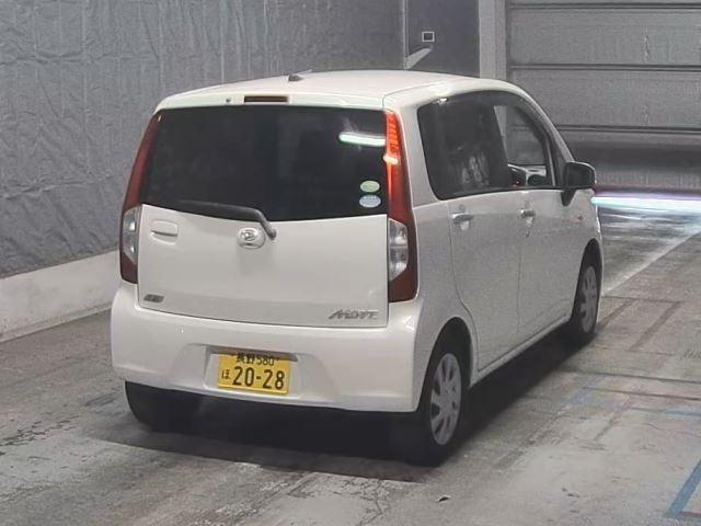 DAIHATSU MOVE 2014