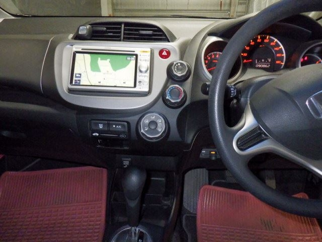 HONDA FIT 2010