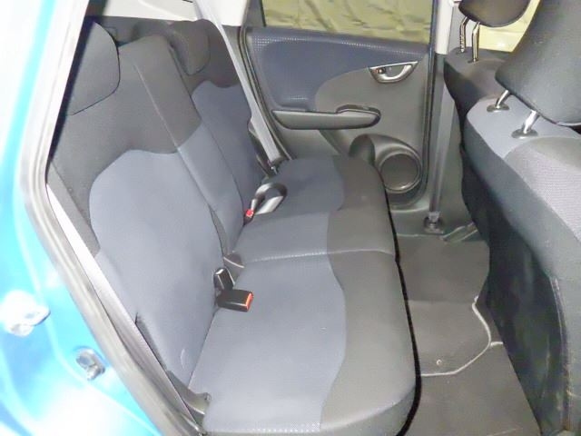 HONDA FIT 2010