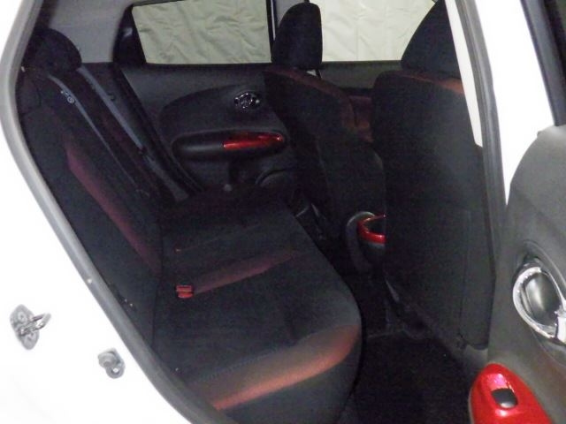 NISSAN JUKE 2013