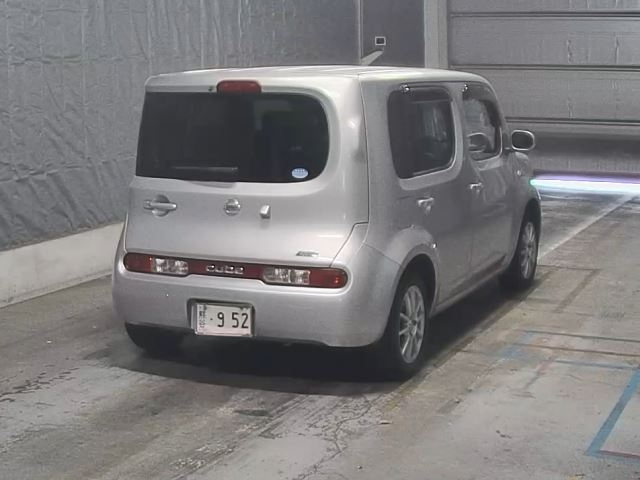 NISSAN CUBE 2012