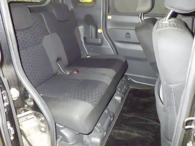 DAIHATSU WAKE 2016