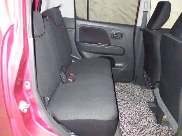 SUZUKI MRWAGON 2012