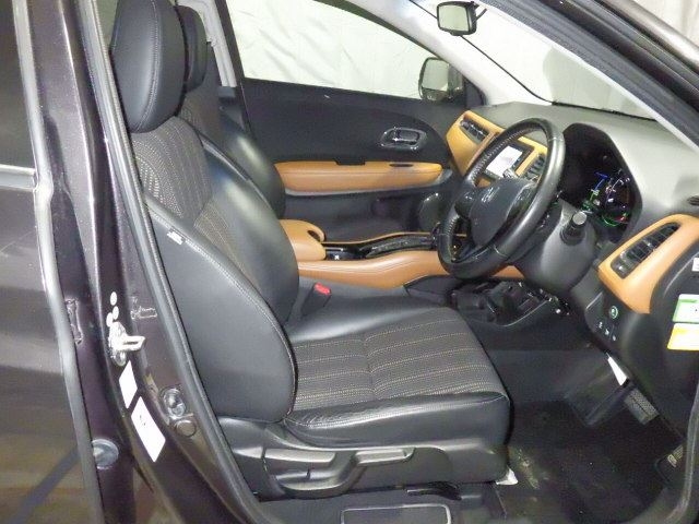 HONDA VEZEL 2014