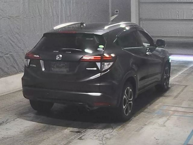 HONDA VEZEL 2014